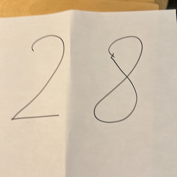 SIXTEEN WOMENS BEAUTIFUL 🤩 COLOR T-SHIRT SIZE M IN EXCELLENT CONDITION LIKE NEW - Picture 8 of 8